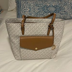 Michael Kors purse